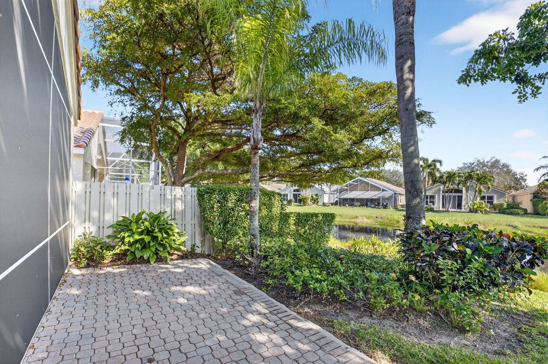 For Sale: $595,000 (3 beds, 2 baths, 2331 Square Feet)