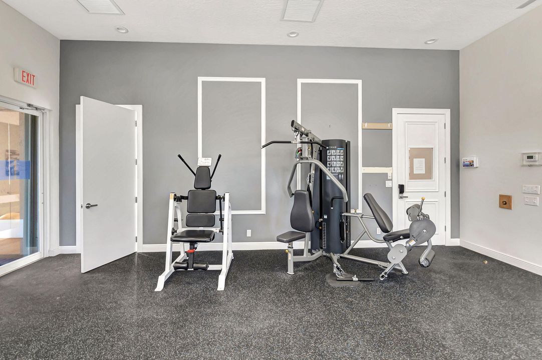 For Sale: $595,000 (3 beds, 2 baths, 2331 Square Feet)