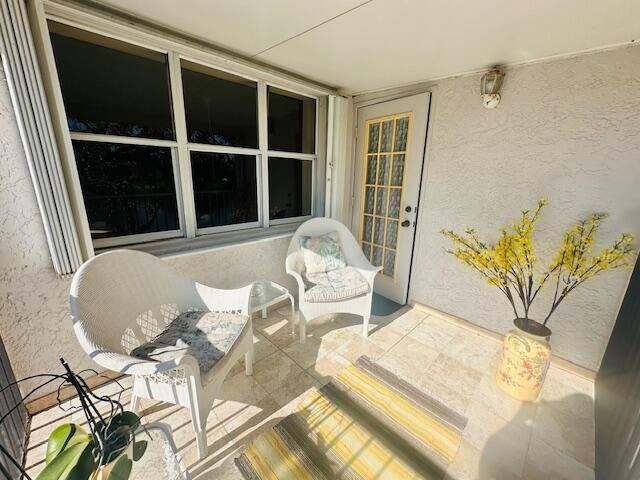 For Sale: $465,000 (3 beds, 2 baths, 1884 Square Feet)