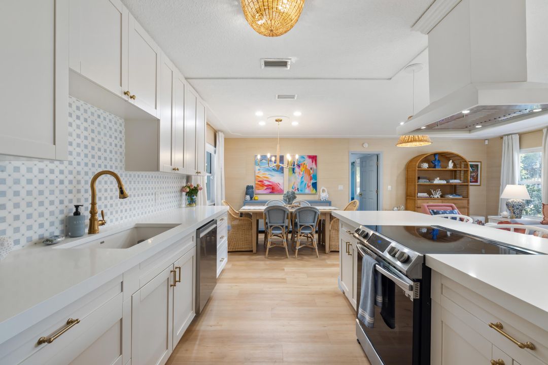 For Rent: $6,500 (3 beds, 2 baths, 1722 Square Feet)