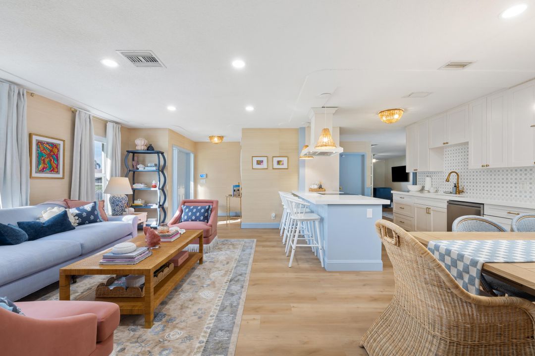 For Rent: $6,500 (3 beds, 2 baths, 1722 Square Feet)