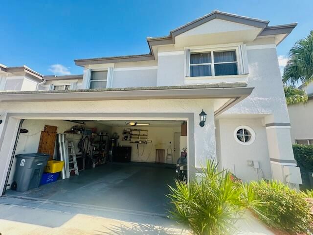 For Sale: $465,000 (3 beds, 2 baths, 1884 Square Feet)