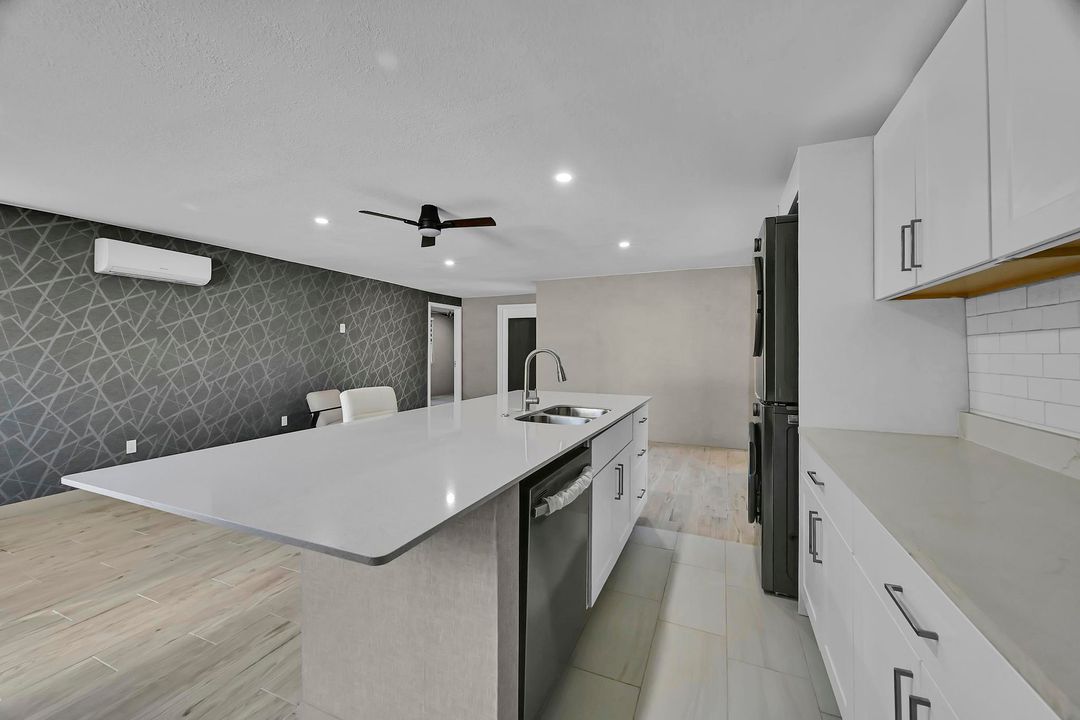 En Renta: $2,000 (3 camas, 2 baños, 1056 Pies cuadrados)