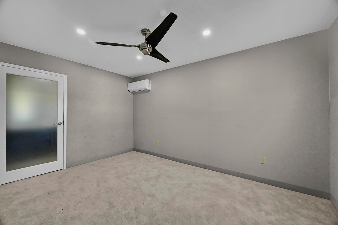 En Renta: $2,000 (3 camas, 2 baños, 1056 Pies cuadrados)