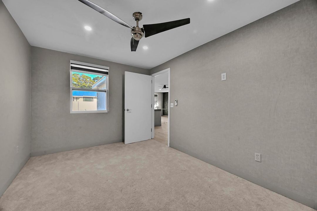 En Renta: $2,000 (3 camas, 2 baños, 1056 Pies cuadrados)