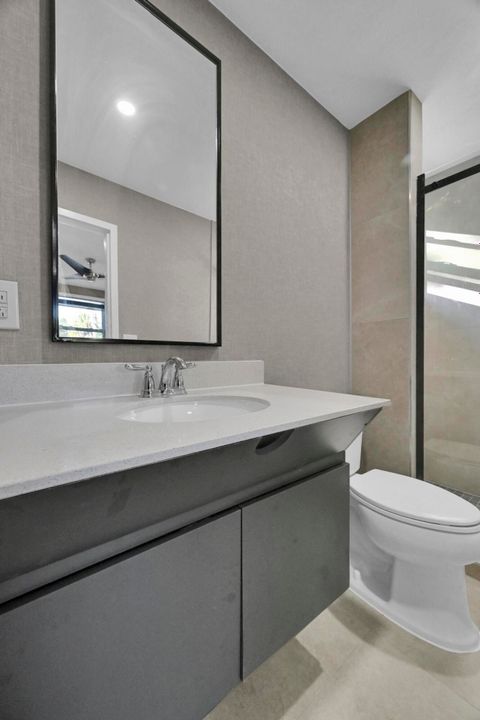 En Renta: $2,000 (3 camas, 2 baños, 1056 Pies cuadrados)