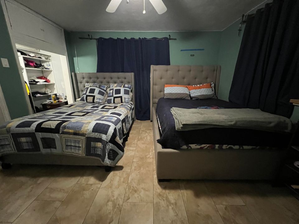 For Sale: $445,000 (3 beds, 1 baths, 1428 Square Feet)