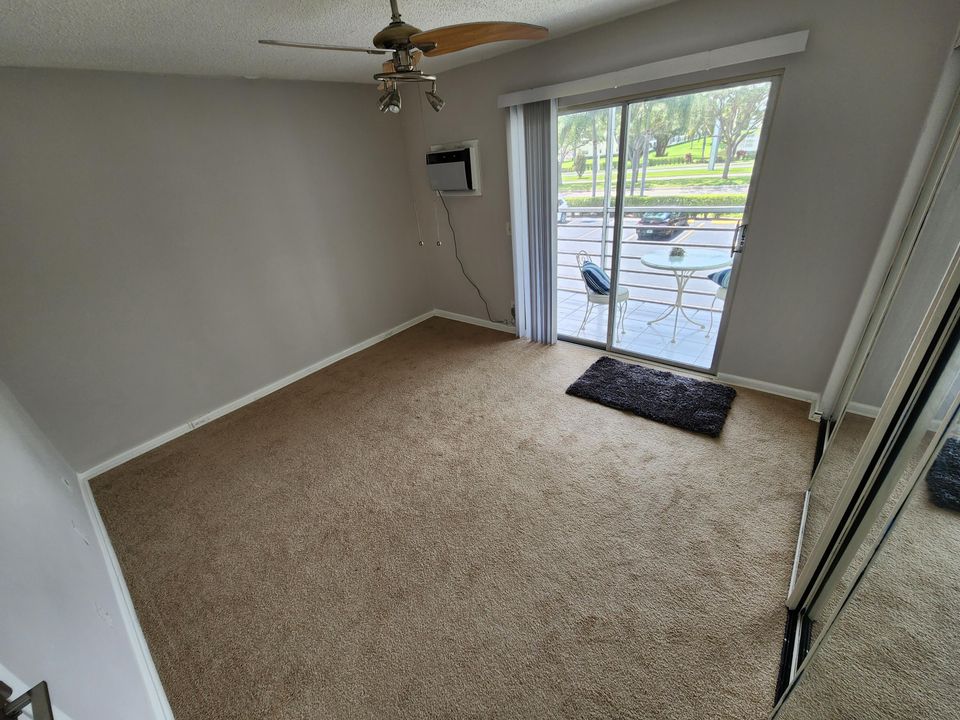 For Rent: $1,600 (1 beds, 1 baths, 600 Square Feet)