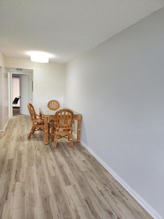 For Rent: $1,600 (1 beds, 1 baths, 600 Square Feet)