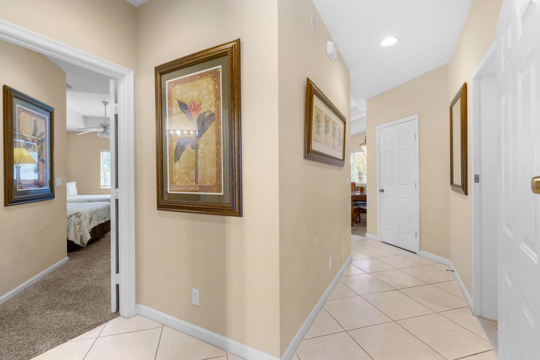 На продажу: $239,000 (2 спален, 2 ванн, 1312 Квадратных фут)