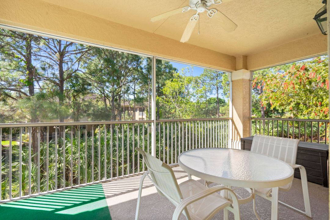 На продажу: $239,000 (2 спален, 2 ванн, 1312 Квадратных фут)