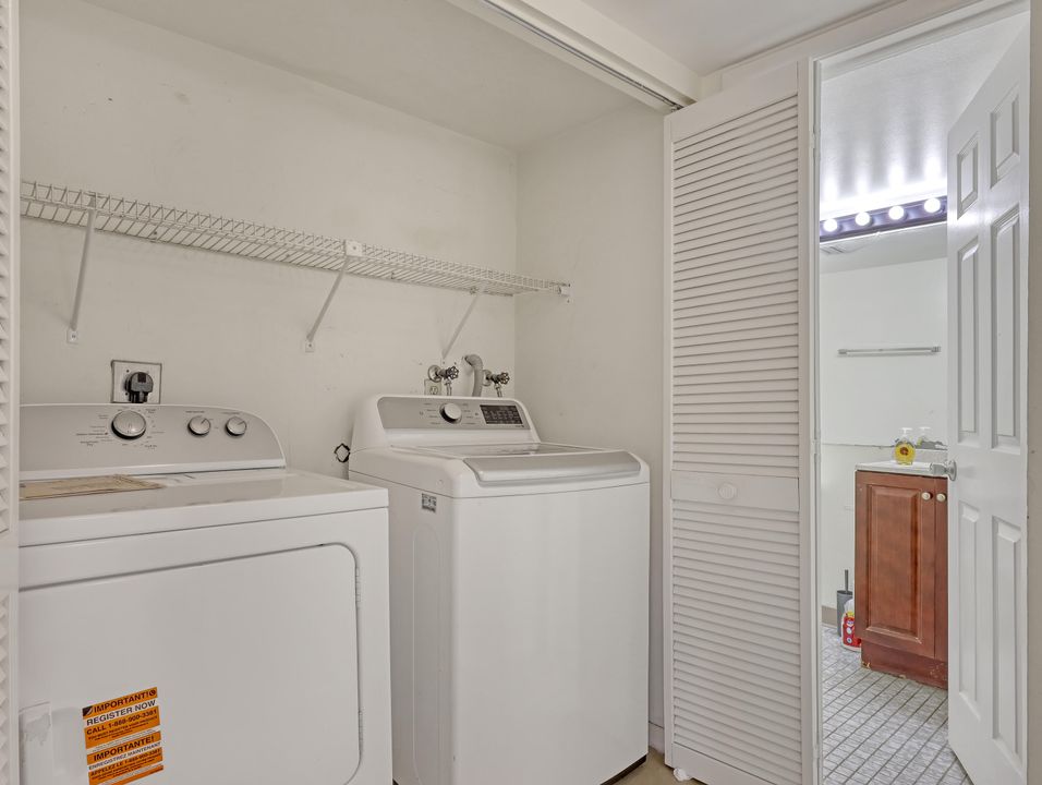 For Rent: $2,250 (2 beds, 2 baths, 1468 Square Feet)