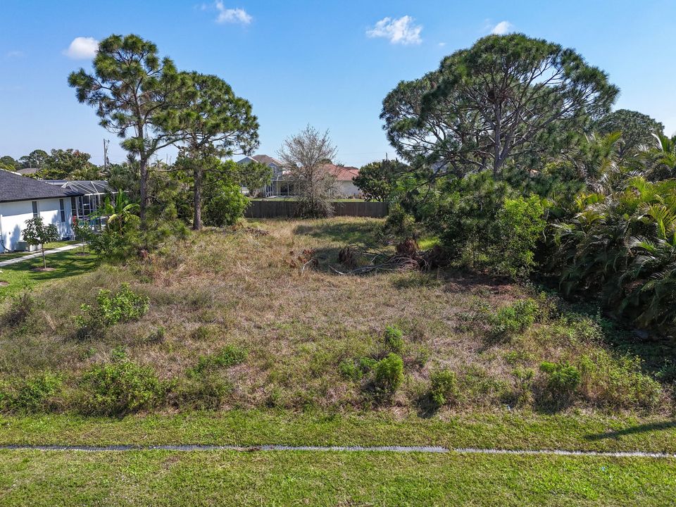 На продажу: $159,900 (0 спален, 0 ванн, 0 Квадратных фут)