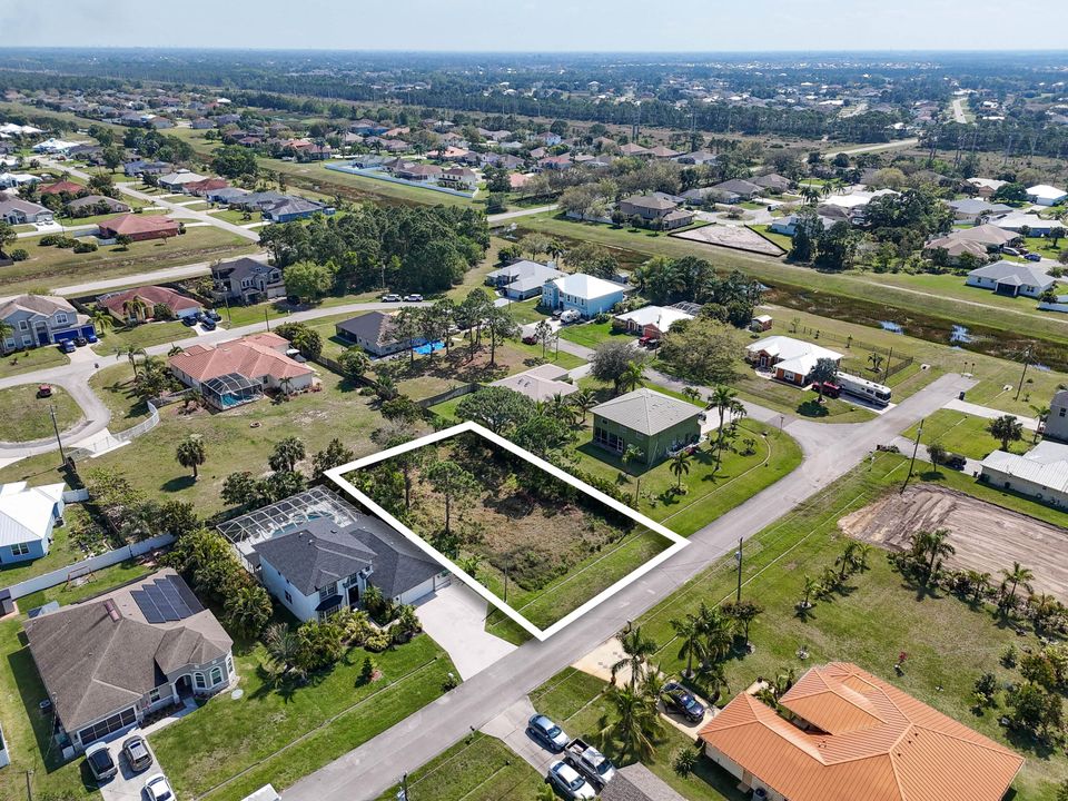 На продажу: $159,900 (0 спален, 0 ванн, 0 Квадратных фут)