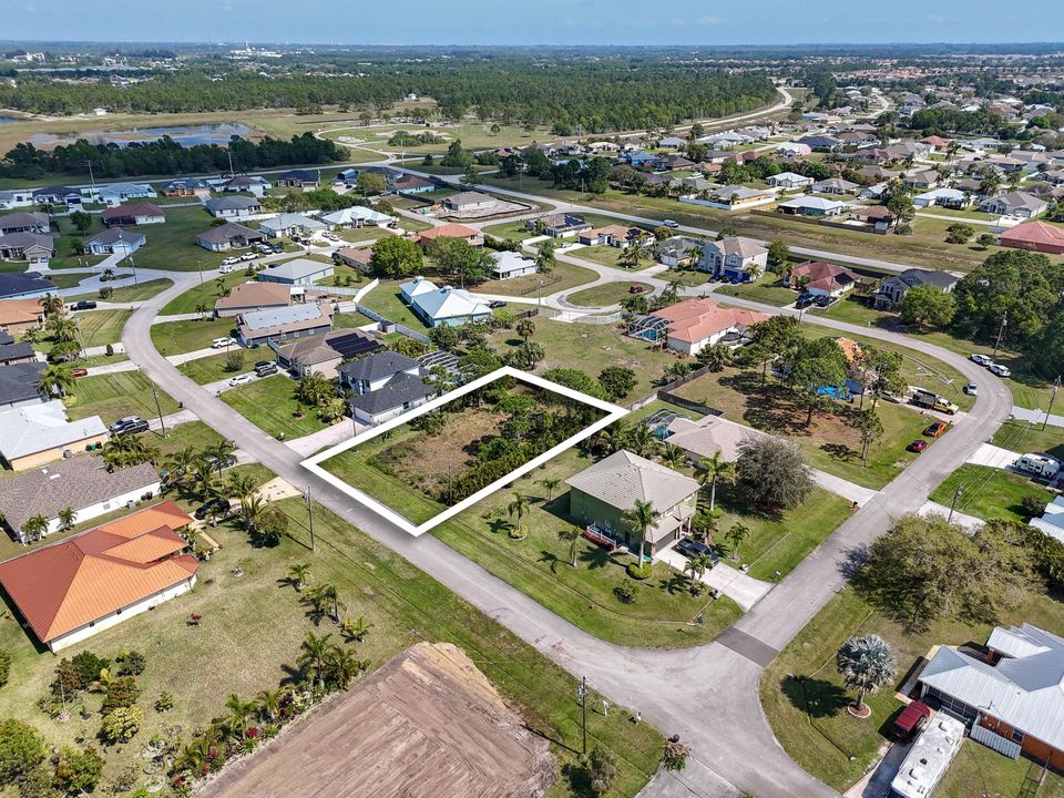 На продажу: $159,900 (0 спален, 0 ванн, 0 Квадратных фут)