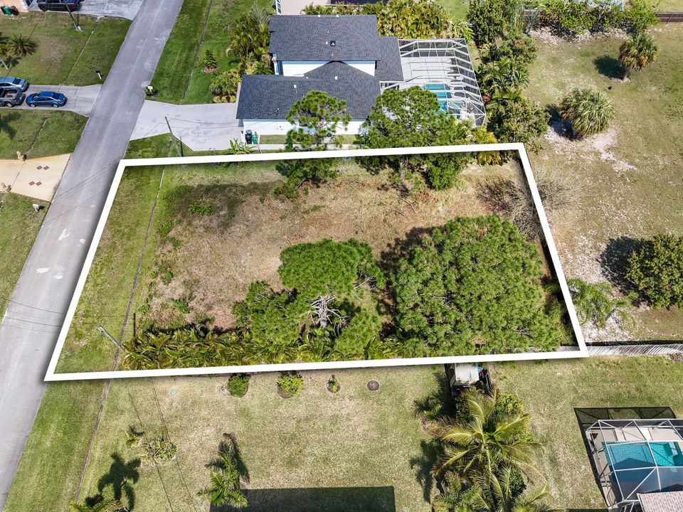 На продажу: $159,900 (0 спален, 0 ванн, 0 Квадратных фут)