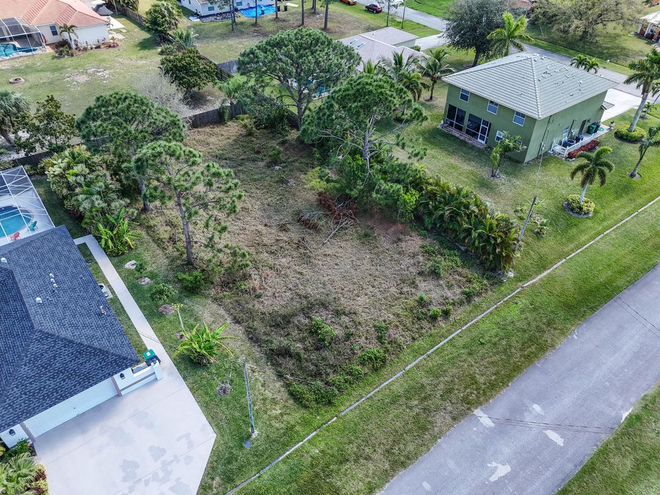 На продажу: $159,900 (0 спален, 0 ванн, 0 Квадратных фут)