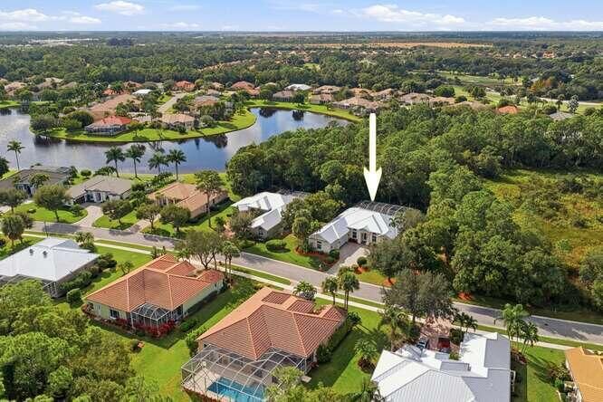 На продажу: $879,000 (4 спален, 3 ванн, 2545 Квадратных фут)