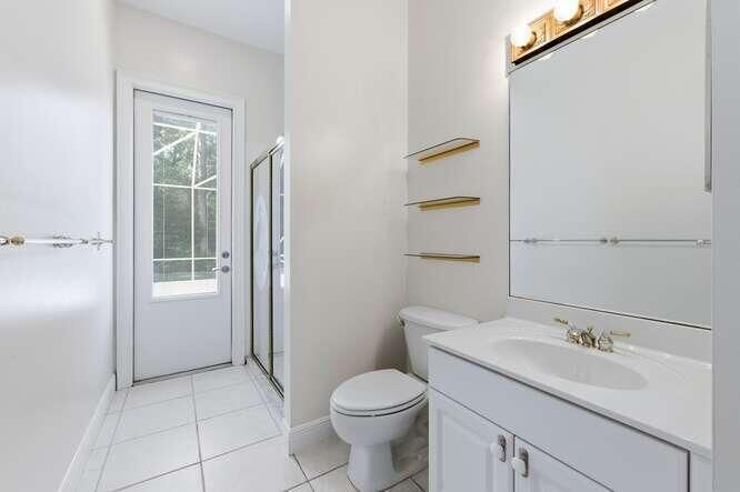 На продажу: $879,000 (4 спален, 3 ванн, 2545 Квадратных фут)