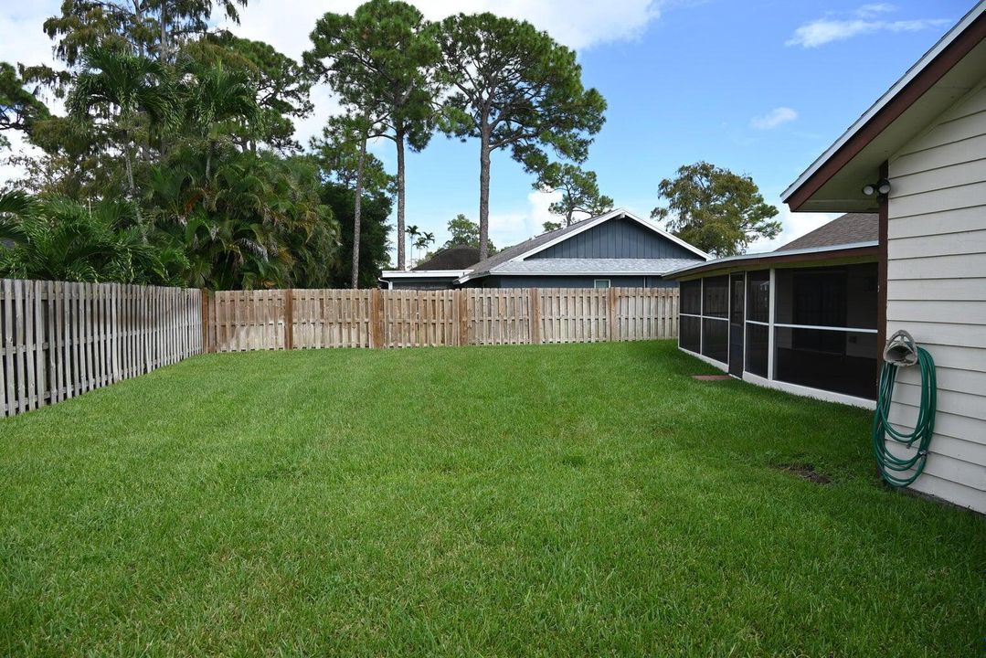 For Sale: $675,000 (3 beds, 2 baths, 1854 Square Feet)