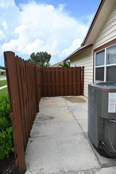 For Sale: $675,000 (3 beds, 2 baths, 1854 Square Feet)