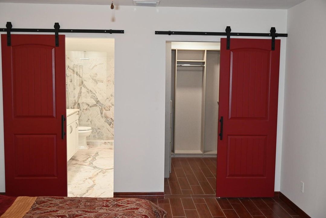 For Sale: $675,000 (3 beds, 2 baths, 1854 Square Feet)