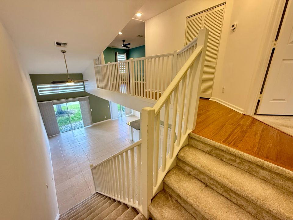 For Sale: $450,000 (2 beds, 2 baths, 1479 Square Feet)