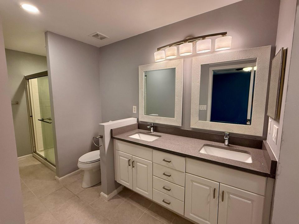 For Sale: $450,000 (2 beds, 2 baths, 1479 Square Feet)