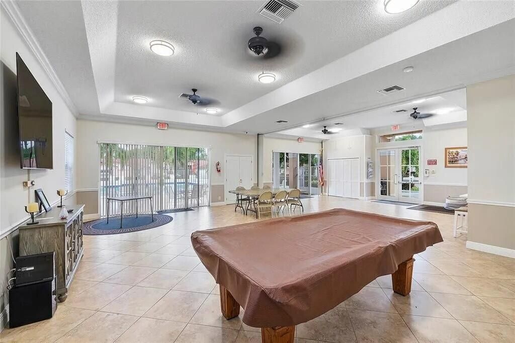 For Sale: $369,000 (2 beds, 2 baths, 1576 Square Feet)