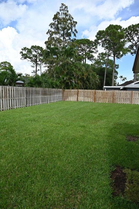 For Sale: $675,000 (3 beds, 2 baths, 1854 Square Feet)