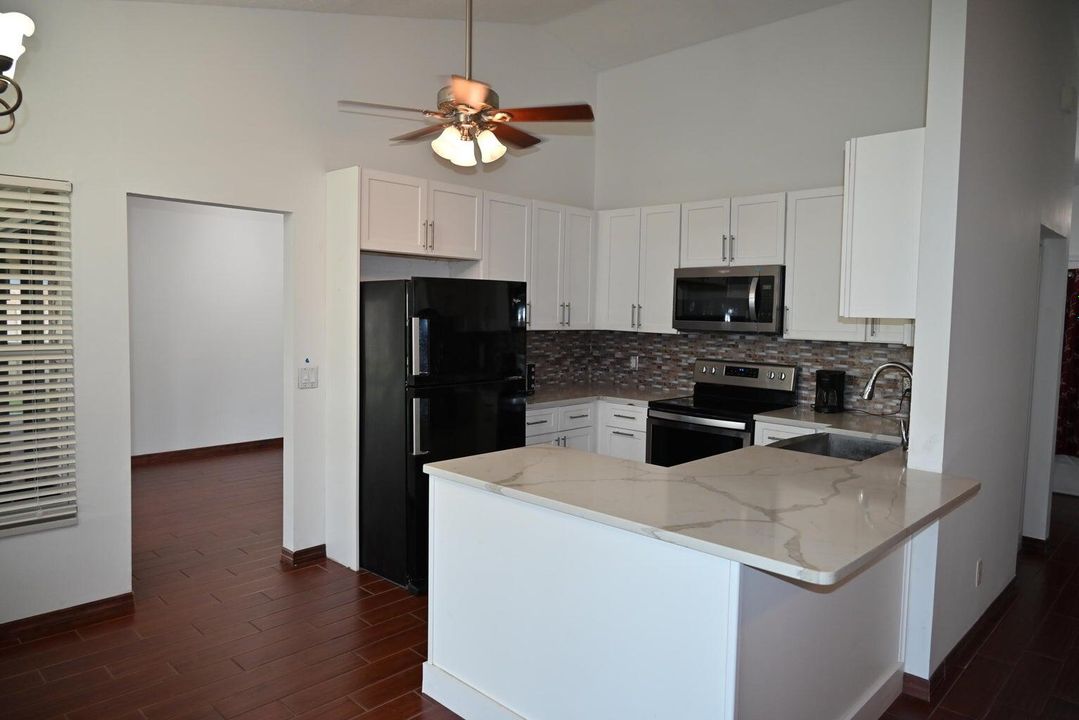 For Sale: $675,000 (3 beds, 2 baths, 1854 Square Feet)