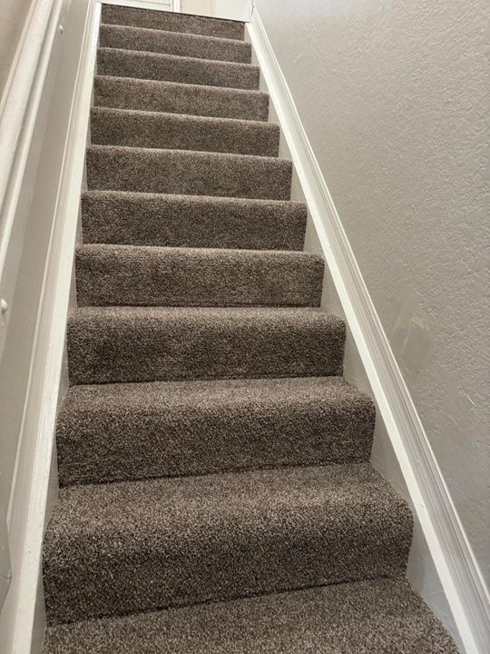 Active With Contract: $2,300 (3 beds, 2 baths, 1338 Square Feet)