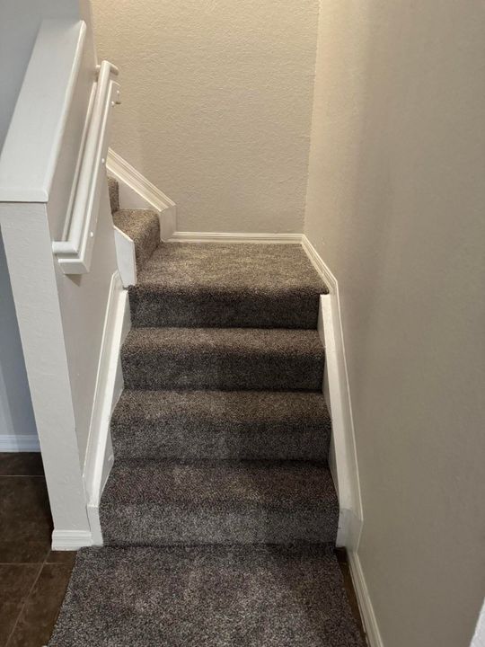 Active With Contract: $2,300 (3 beds, 2 baths, 1338 Square Feet)