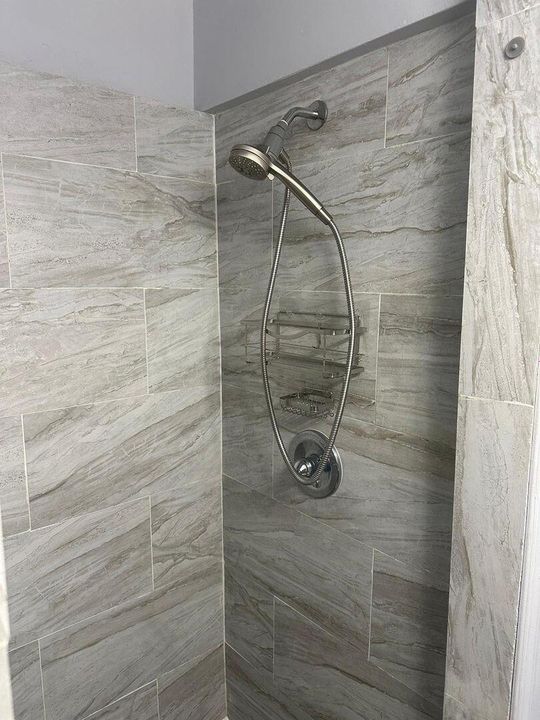 For Rent: $3,350 (3 beds, 2 baths, 1144 Square Feet)