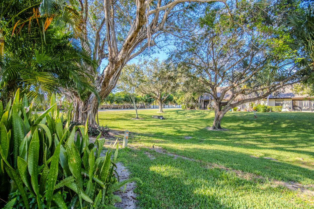 For Sale: $450,000 (2 beds, 2 baths, 1054 Square Feet)