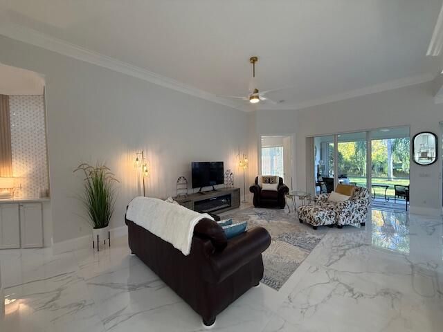 For Rent: $4,200 (3 beds, 2 baths, 2000 Square Feet)