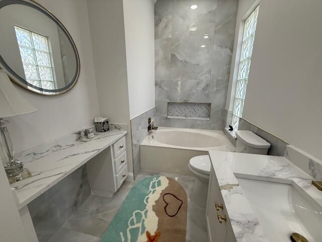 For Rent: $4,200 (3 beds, 2 baths, 2000 Square Feet)