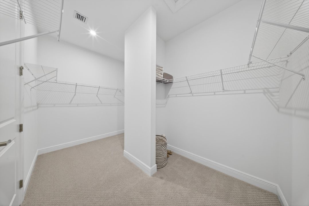 For Rent: $7,500 (4 beds, 3 baths, 3053 Square Feet)