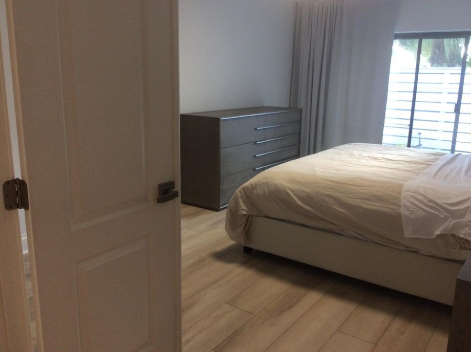 出租: $5,000 (4 贝兹, 3 浴室, 2179 平方英尺)