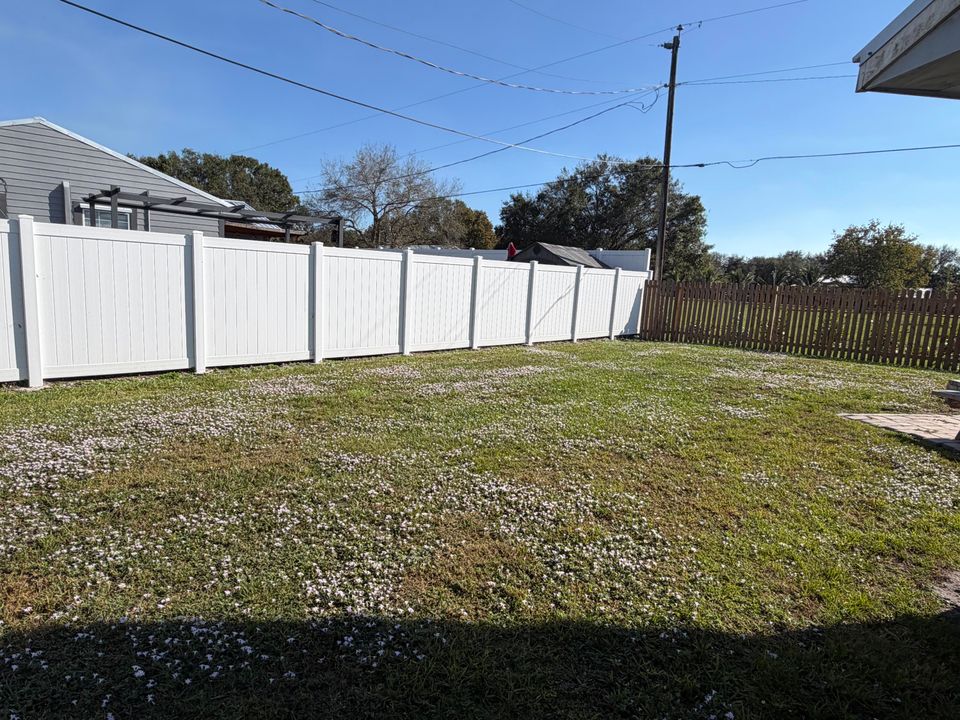 For Sale: $269,000 (3 beds, 2 baths, 1016 Square Feet)