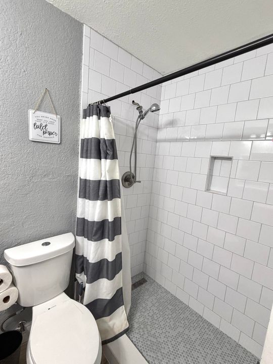 For Sale: $269,000 (3 beds, 2 baths, 1016 Square Feet)