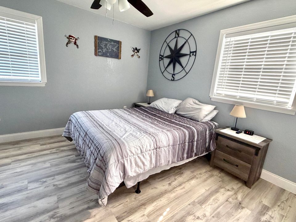 For Sale: $269,000 (3 beds, 2 baths, 1016 Square Feet)