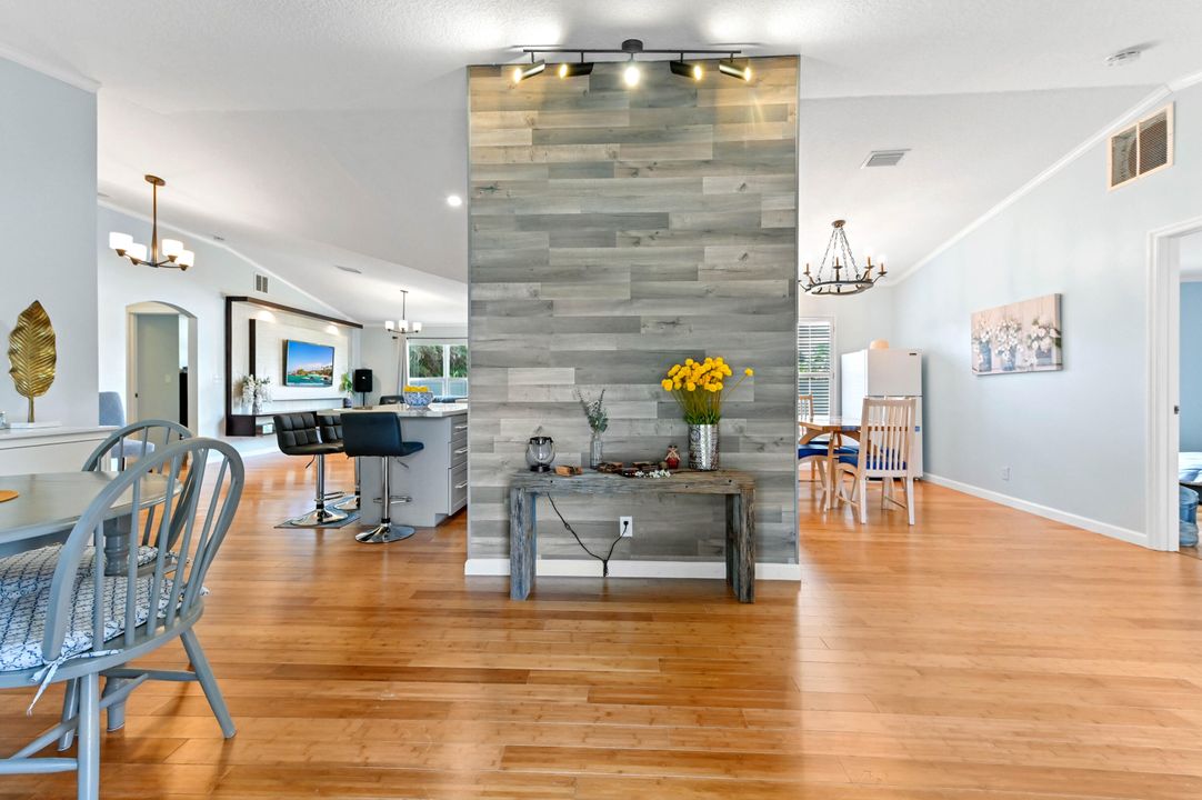 На продажу: $415,000 (3 спален, 2 ванн, 1505 Квадратных фут)