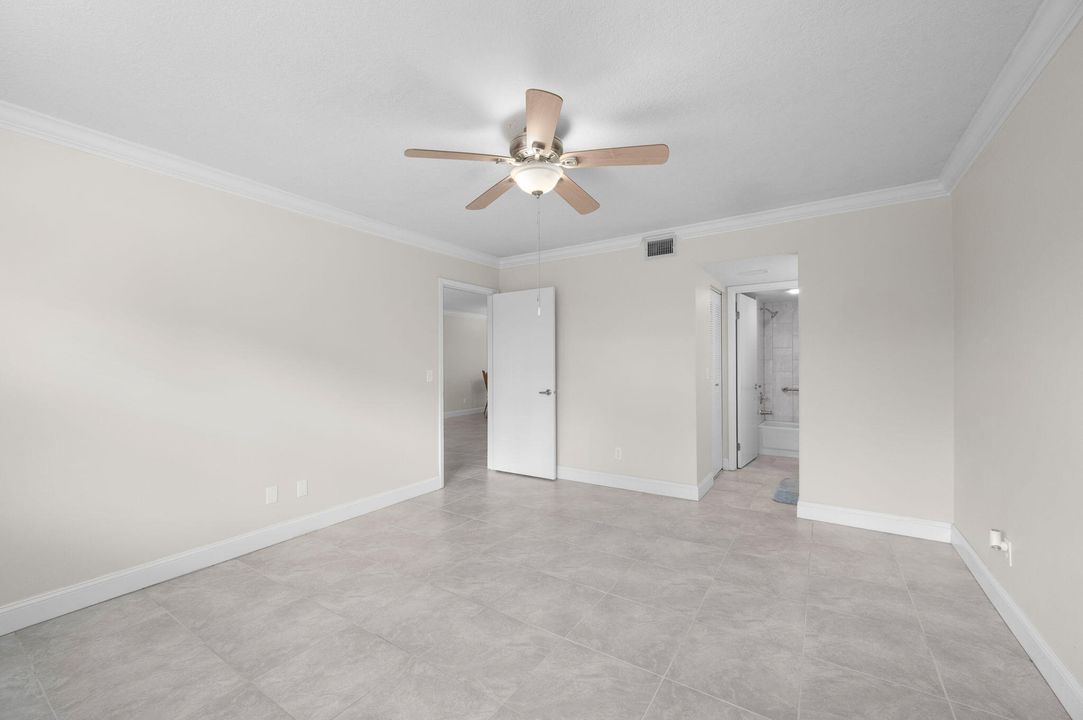 For Sale: $110,000 (2 beds, 2 baths, 1186 Square Feet)