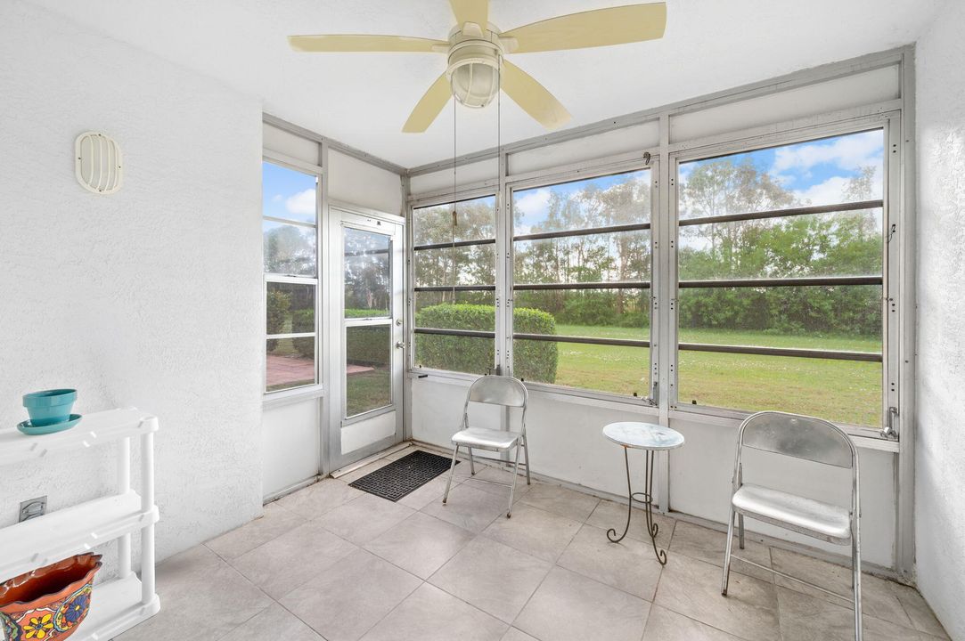 For Sale: $110,000 (2 beds, 2 baths, 1186 Square Feet)