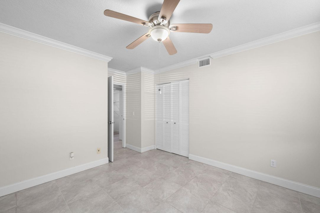 For Sale: $110,000 (2 beds, 2 baths, 1186 Square Feet)