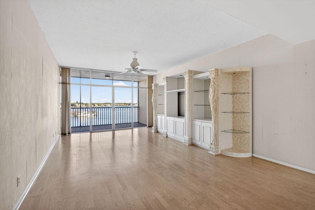 待售: $635,000 (2 贝兹, 2 浴室, 1535 平方英尺)