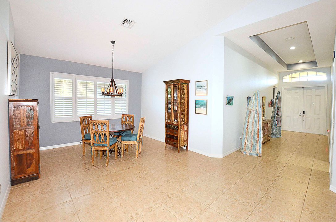 For Sale: $450,000 (4 beds, 3 baths, 2759 Square Feet)