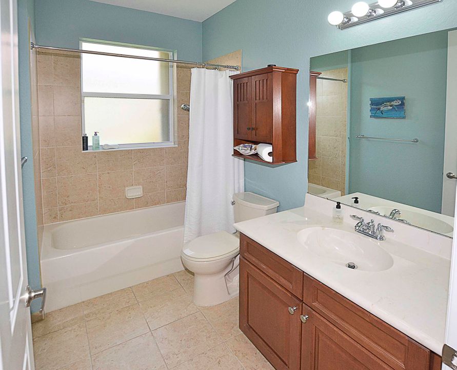 For Sale: $450,000 (4 beds, 3 baths, 2759 Square Feet)