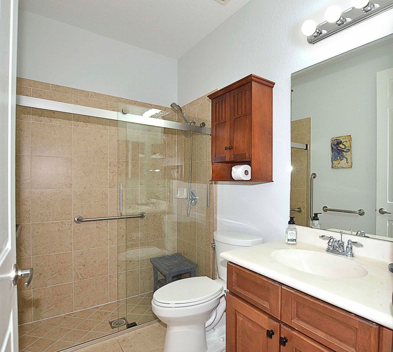 For Sale: $450,000 (4 beds, 3 baths, 2759 Square Feet)